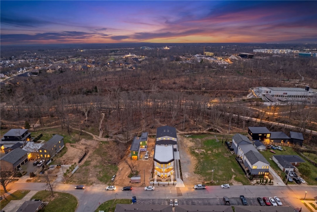 W A Burks Add Bentonville - Residential