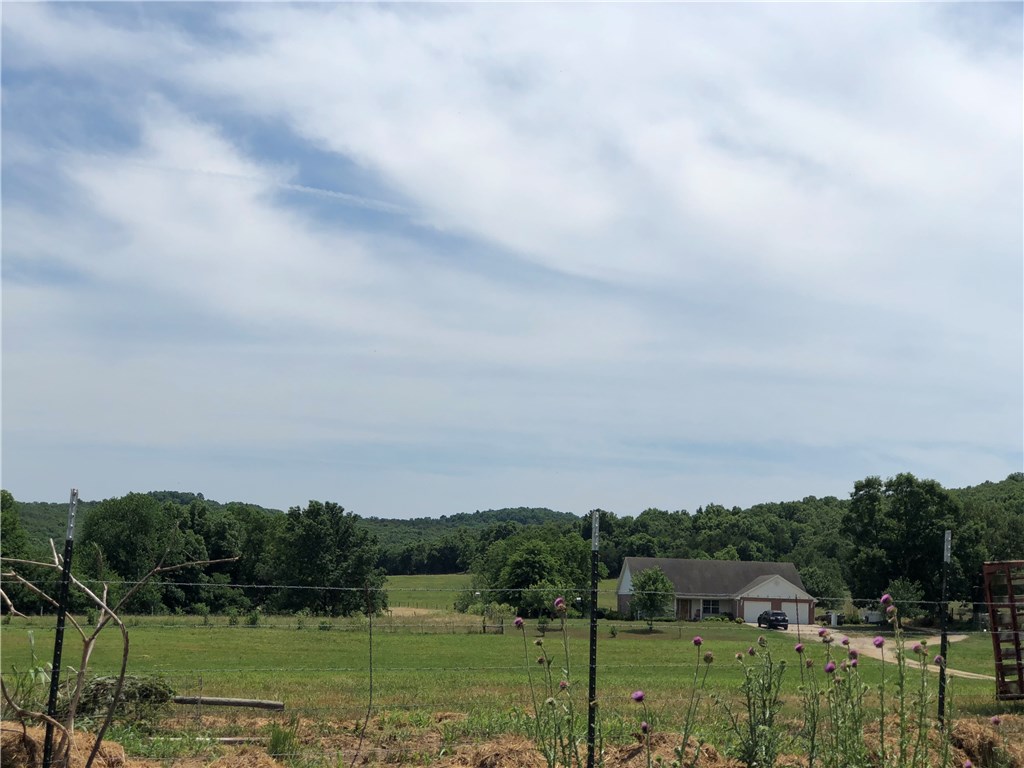 32-16-28 - Farm