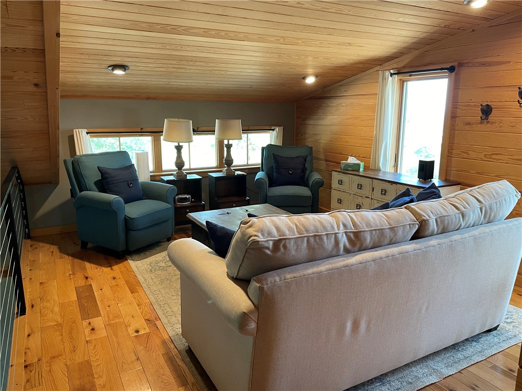 Glen Oaks - Residential