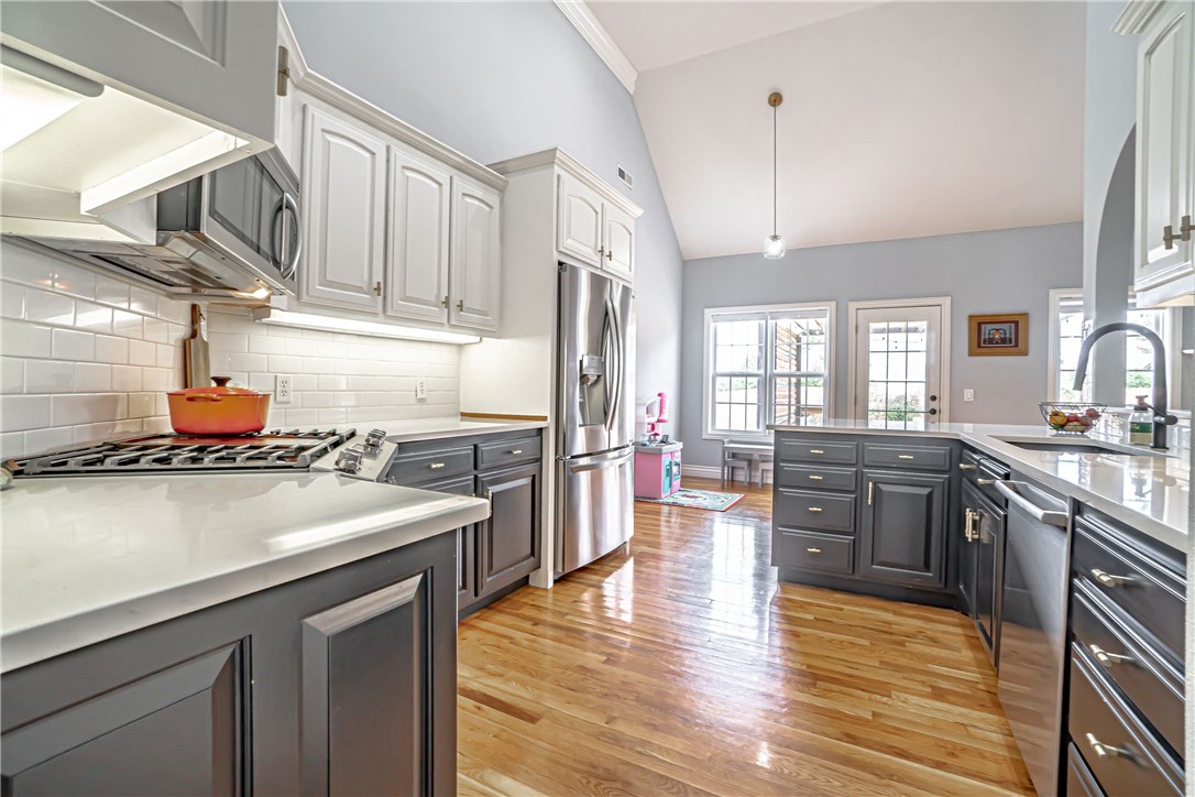 Ridgecrest Meadows Ph 4 Rogers - Residential Lease