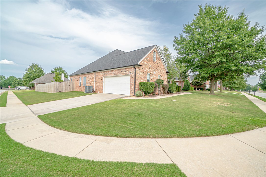 Ridgecrest Meadows Ph 4 Rogers - Residential Lease