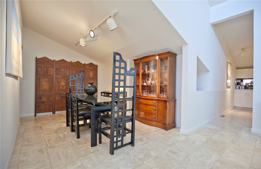 Tomlyn - Residential Lease