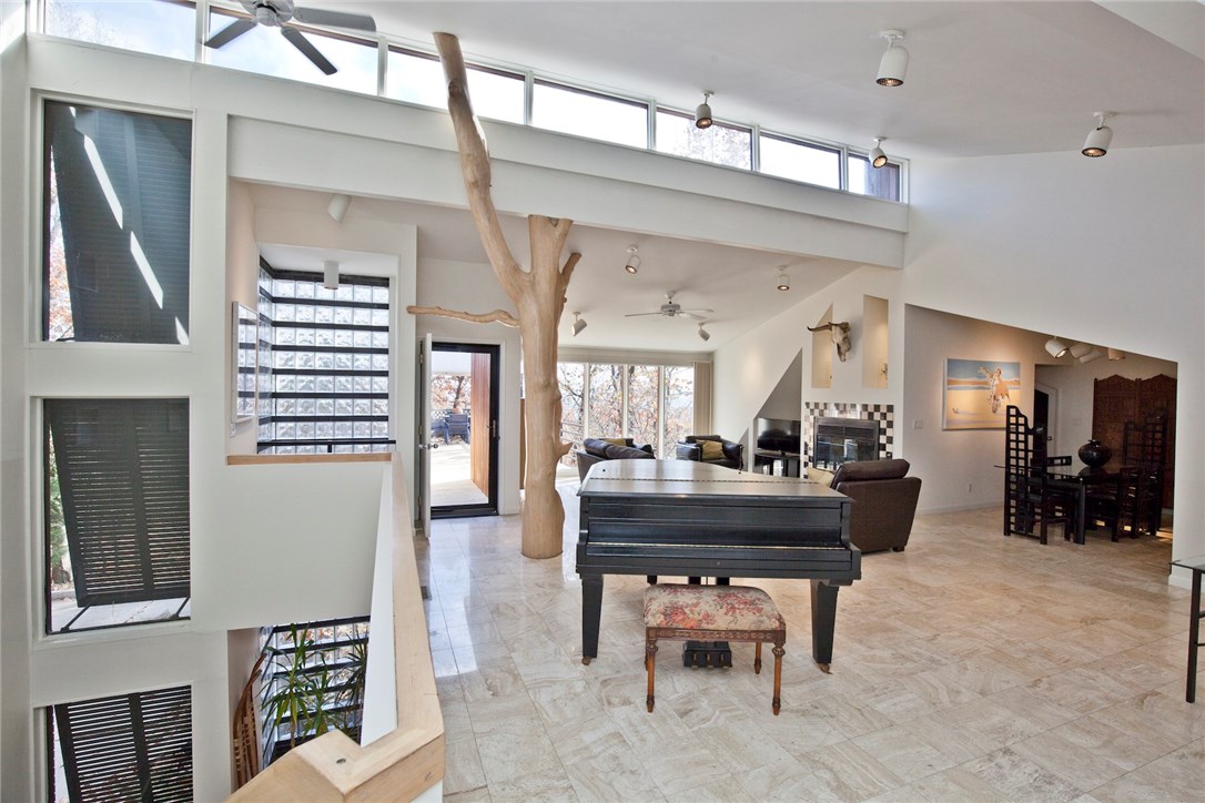 Tomlyn - Residential Lease