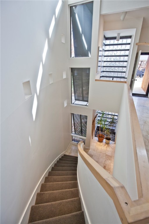 Tomlyn - Residential Lease