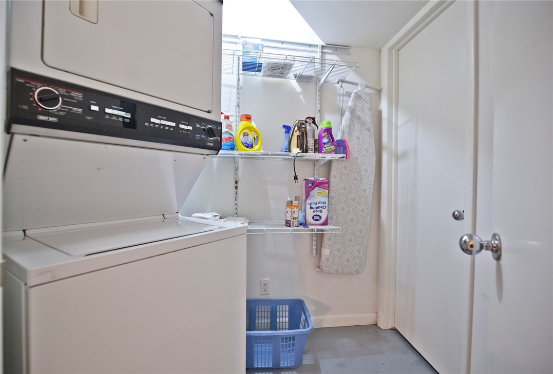 Tomlyn - Residential Lease