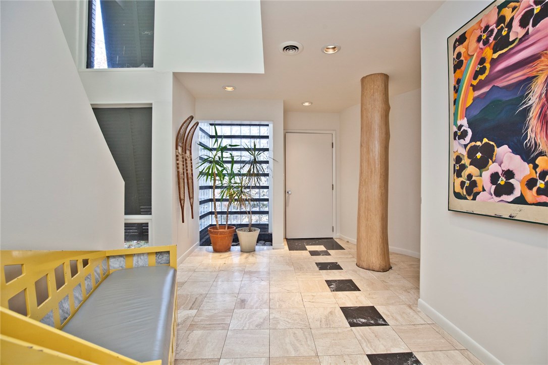 Tomlyn - Residential Lease