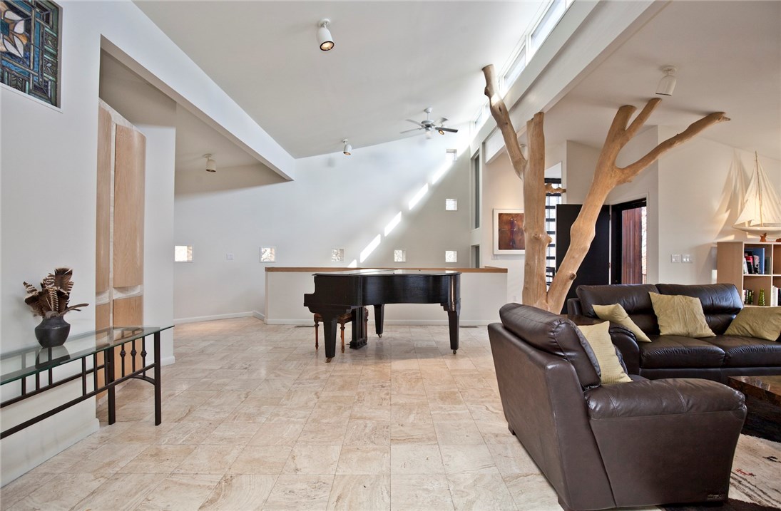 Tomlyn - Residential Lease