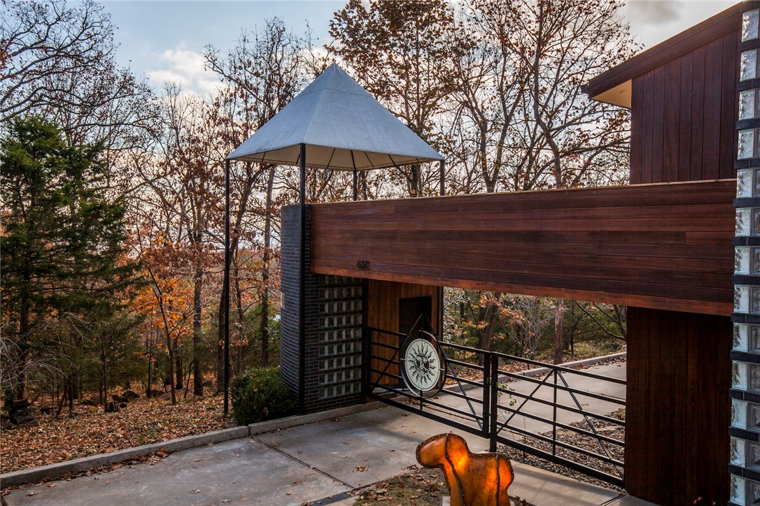 Tomlyn - Residential Lease