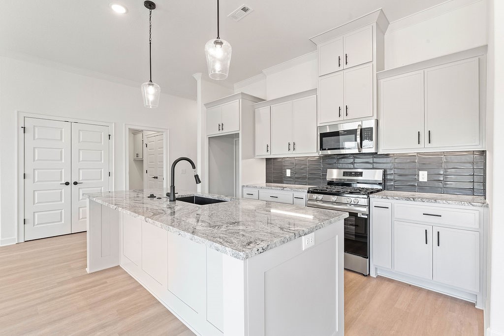 Yorktown Sub Ph 2 Pea Ridge - Residential Lease