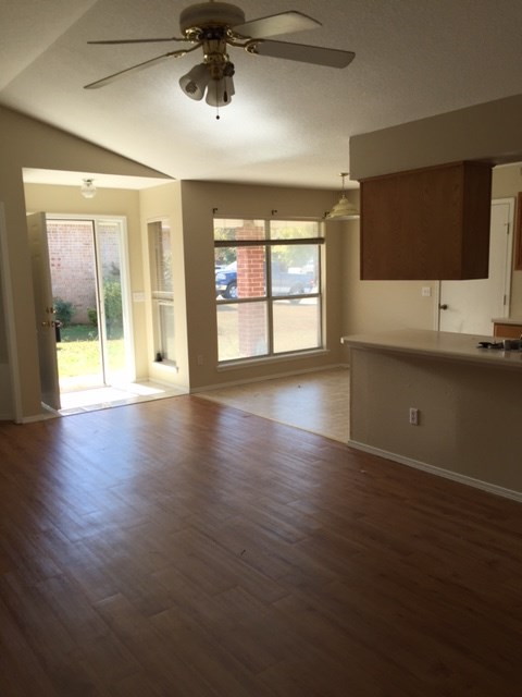 Fox Run Sub Lowell - Residential Income