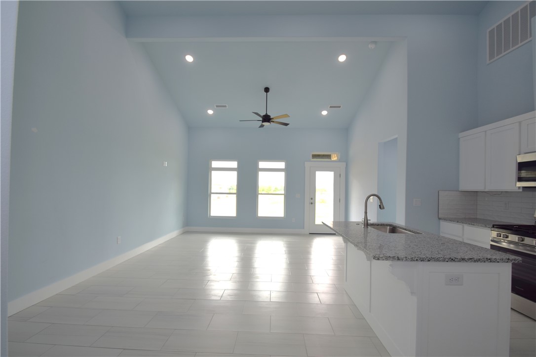 Crystal Cove - Residential Lease