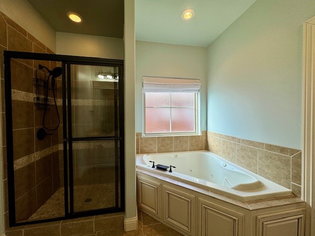 Creekwood Sub Rogers - Residential Lease