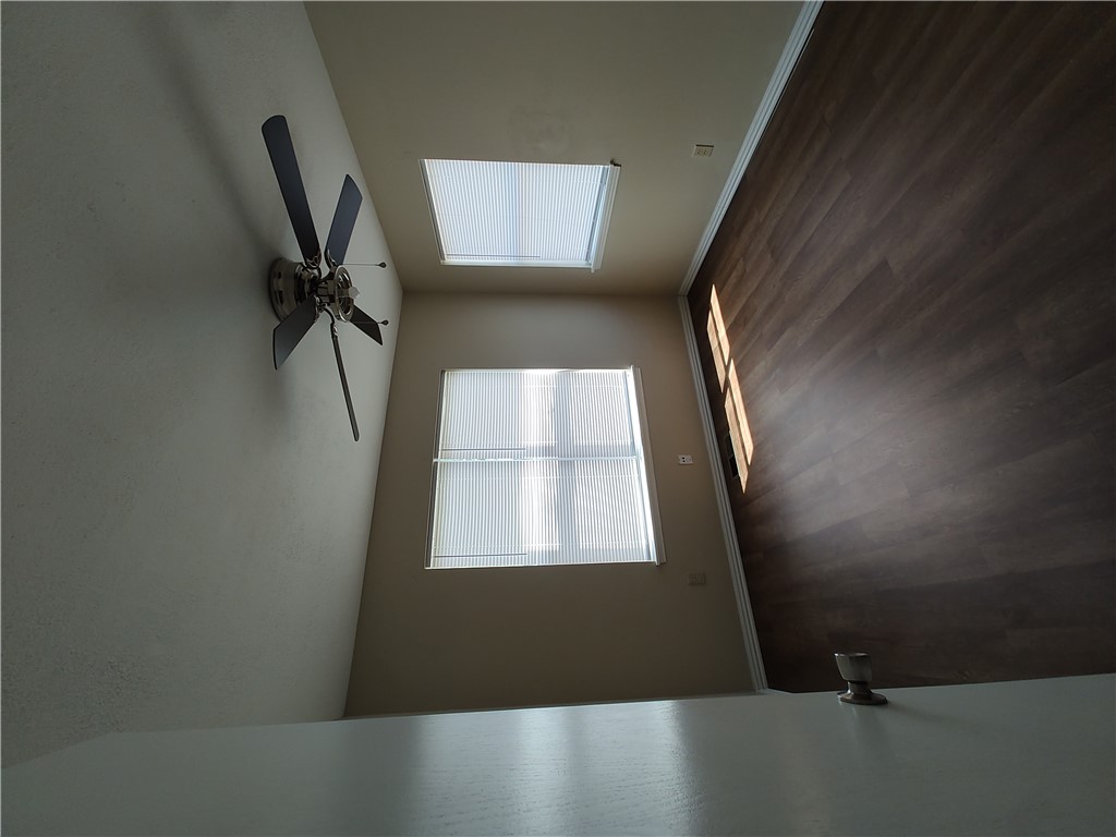 Crossover Heights Ph I - Residential Lease