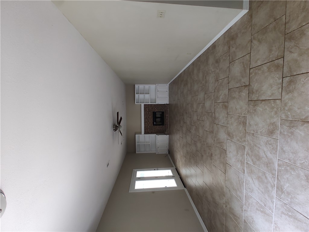 Crossover Heights Ph I - Residential Lease