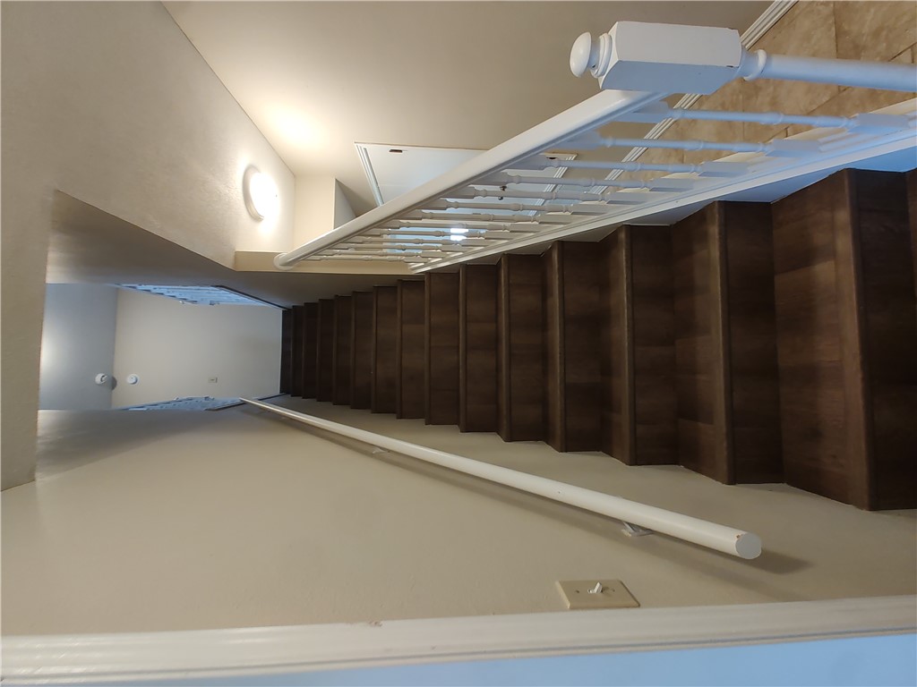 Crossover Heights Ph I - Residential Lease