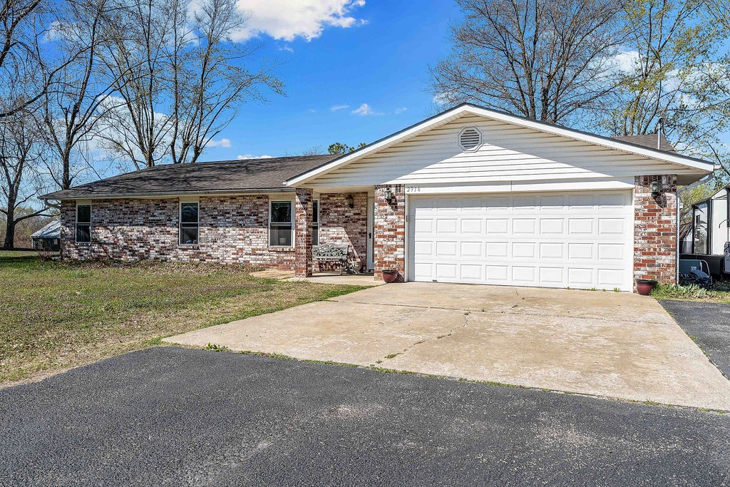 Elm Springs Heights - Residential
