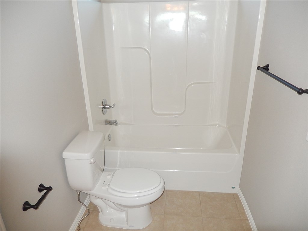 Kerelaw Castle Bentonville - Residential Lease