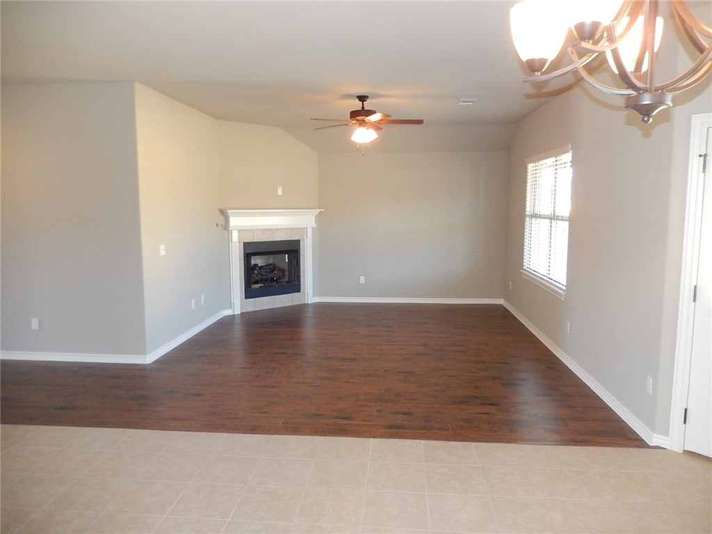 Kerelaw Castle Bentonville - Residential Lease