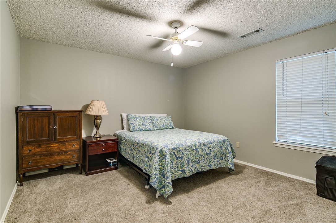 Eagle Glen - Residential
