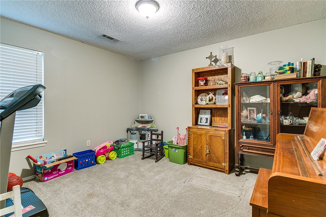 Eagle Glen - Residential