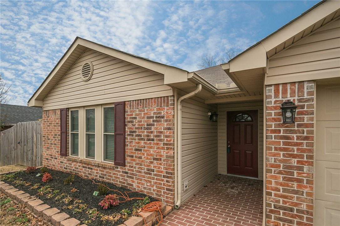 Eagle Glen - Residential
