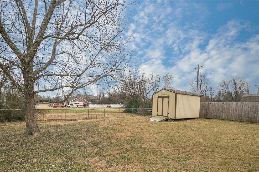 Eagle Glen - Residential