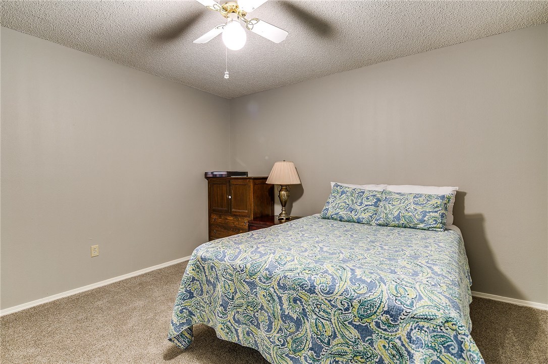 Eagle Glen - Residential