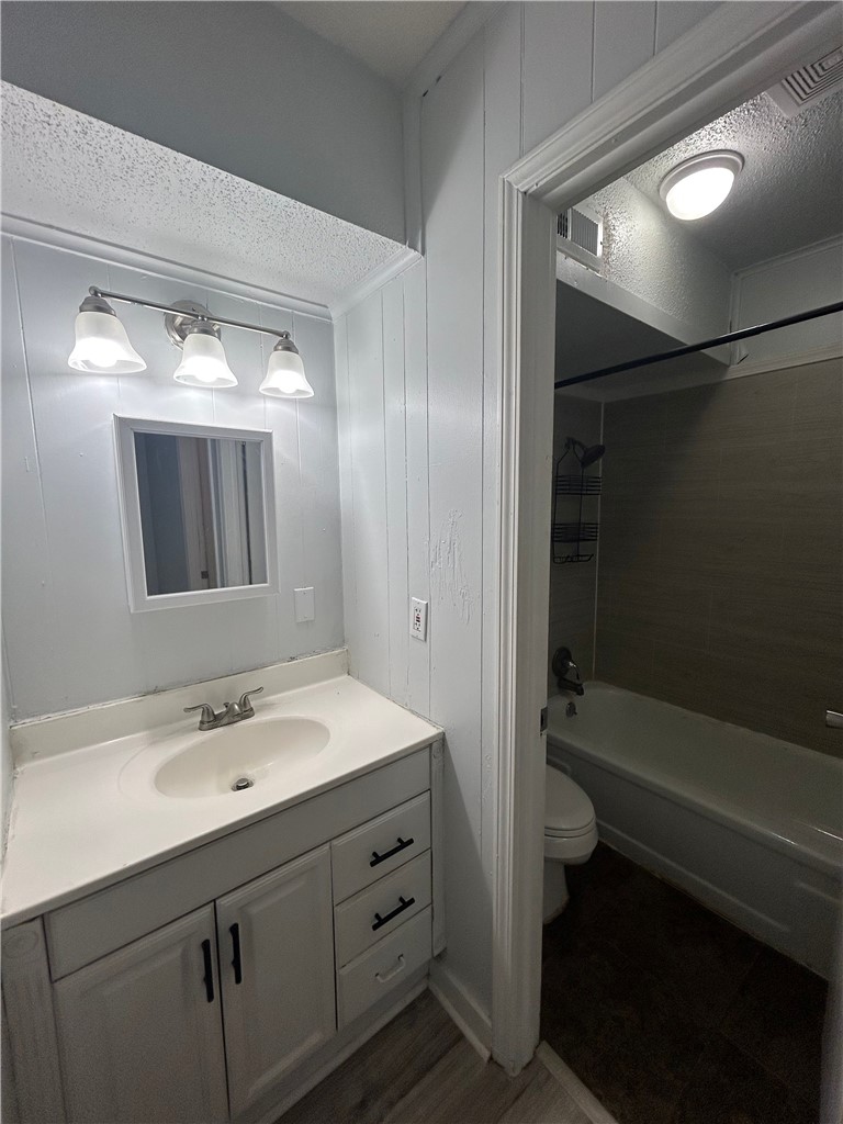 Fayetteville Outlots - Residential Lease
