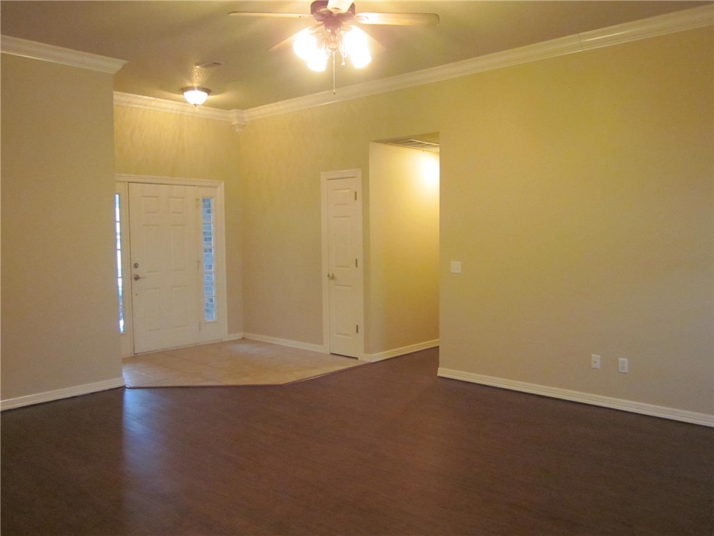 Eagle Crest - Residential Lease