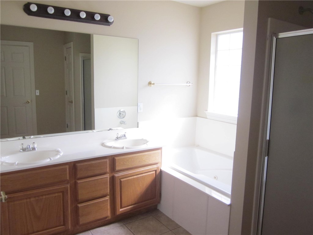 Eagle Crest - Residential Lease
