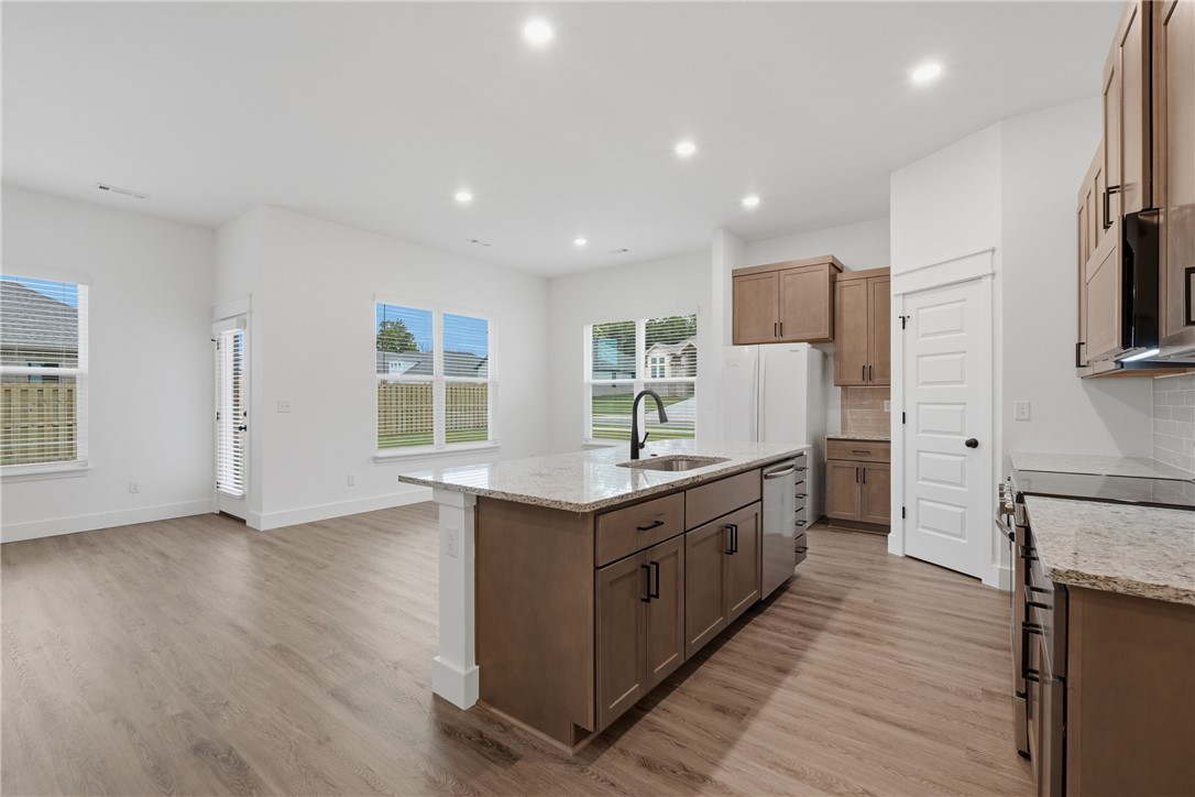 Deere Creek - Residential Lease