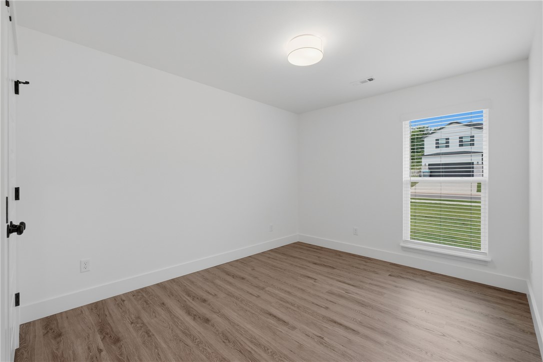 Deere Creek - Residential Lease
