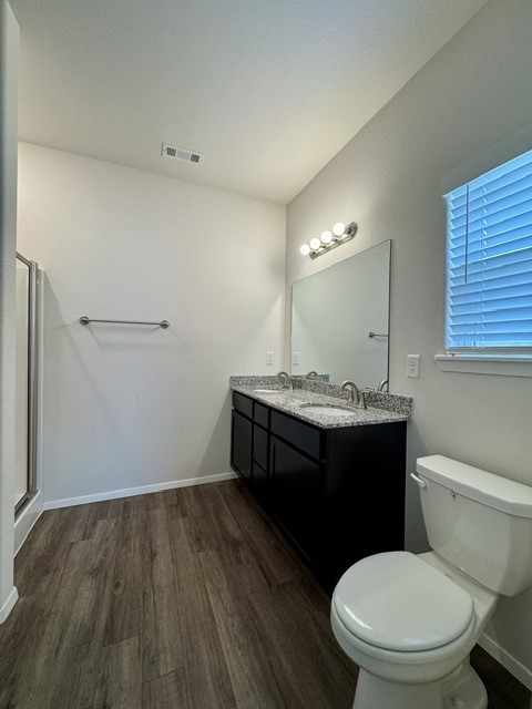 Lakewood Crossing - Residential Lease