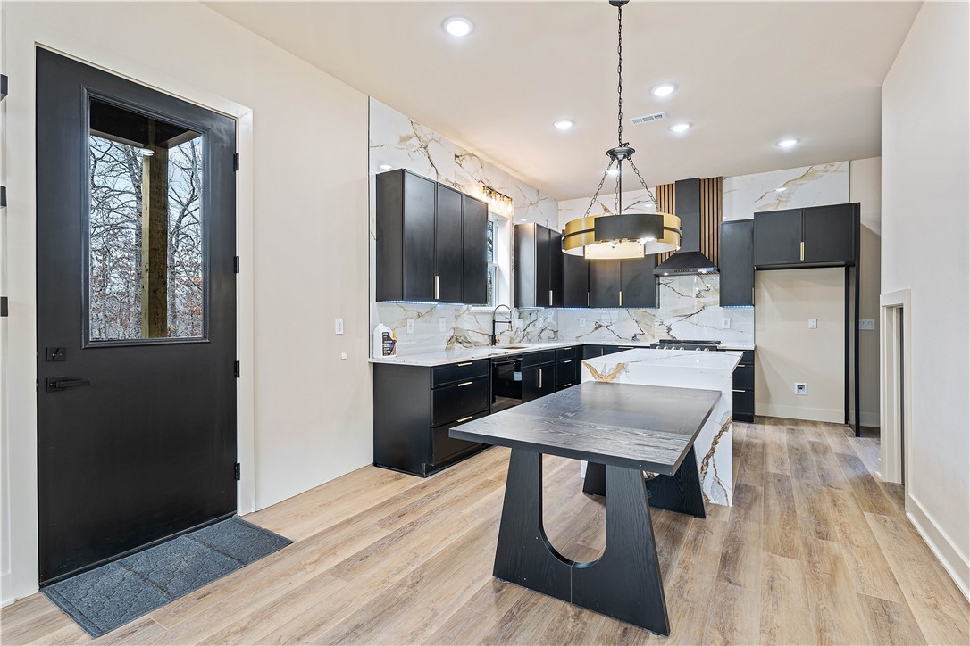 Bedford Sub Bvv - Residential