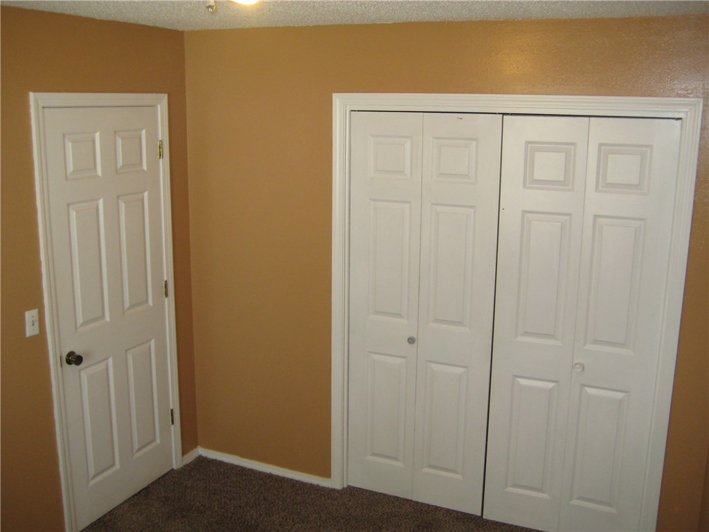 Oak Park Place Condo - Residential Lease