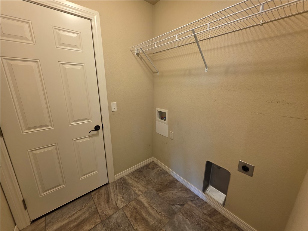 Holcomb Heights - Residential Lease