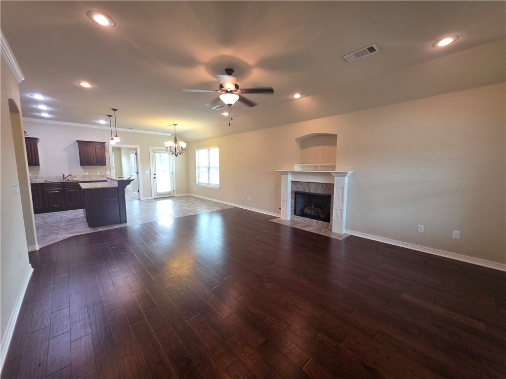 Holcomb Heights - Residential Lease