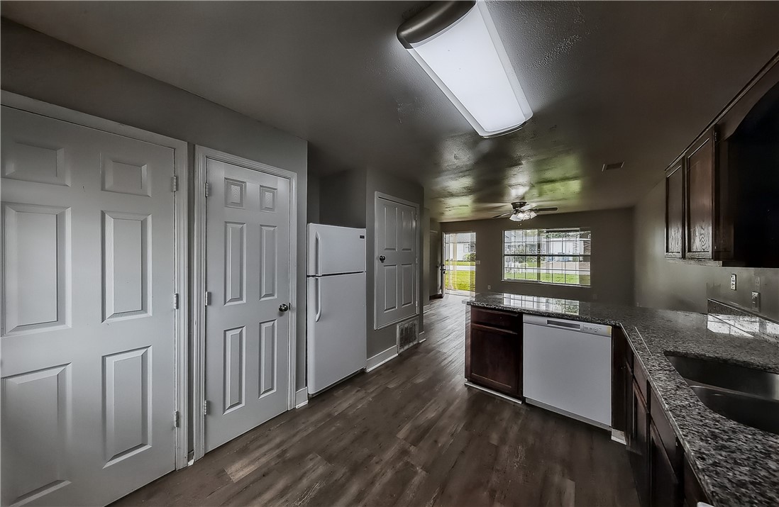 W A BURK'S ADD - Residential Lease
