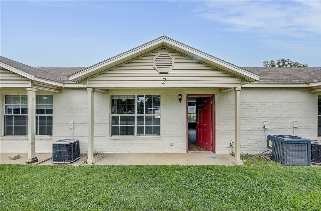 W A BURK'S ADD - Residential Lease
