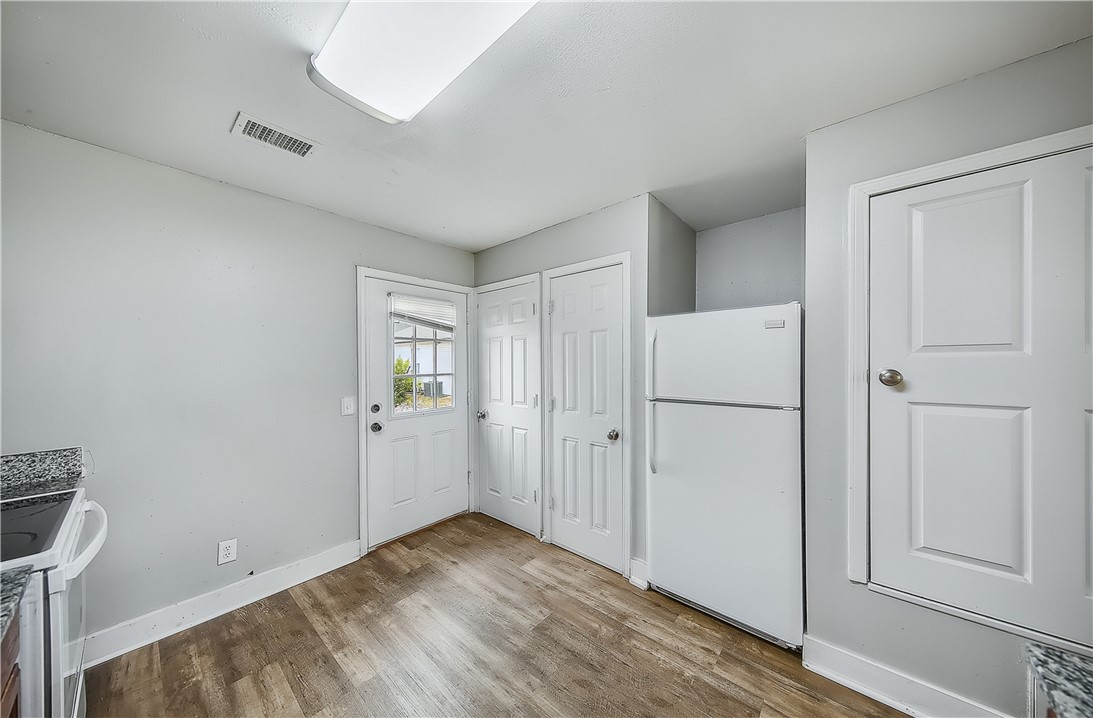 W A BURK'S ADD - Residential Lease