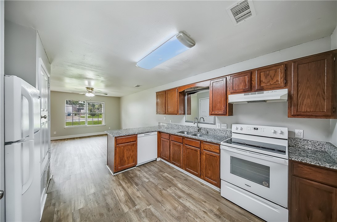 W A BURK'S ADD - Residential Lease