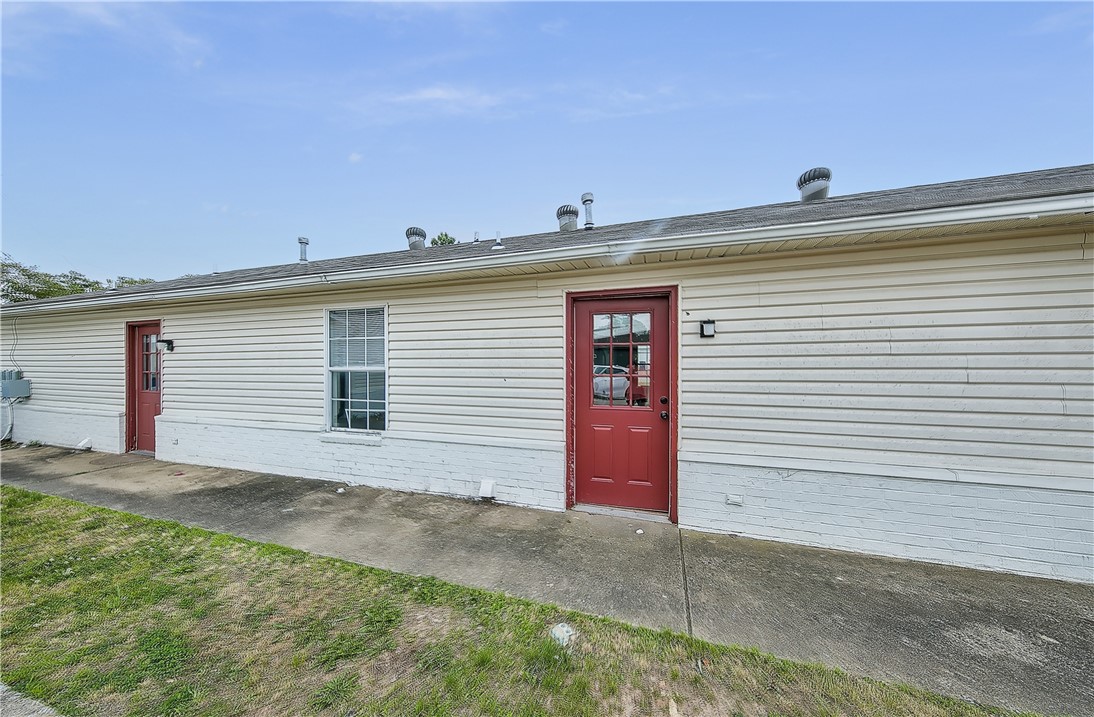 W A BURK'S ADD - Residential Lease