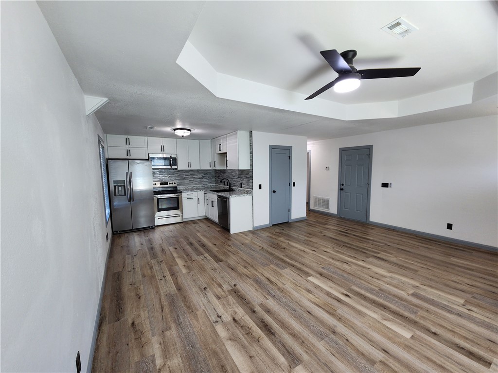Holly Gardens Bentonville - Residential