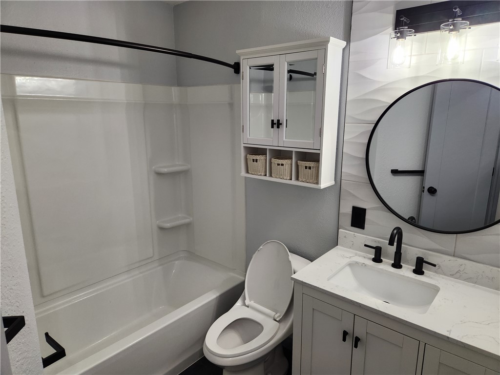 Holly Gardens Bentonville - Residential