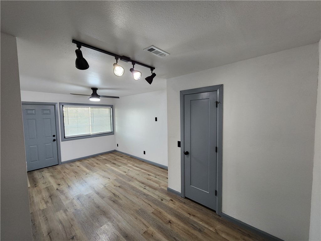 Holly Gardens Bentonville - Residential