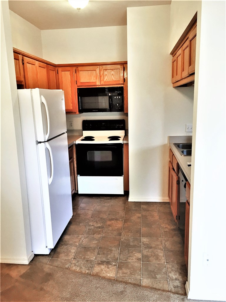 PARKERS VALLEY VIEW ACRES - Residential Lease