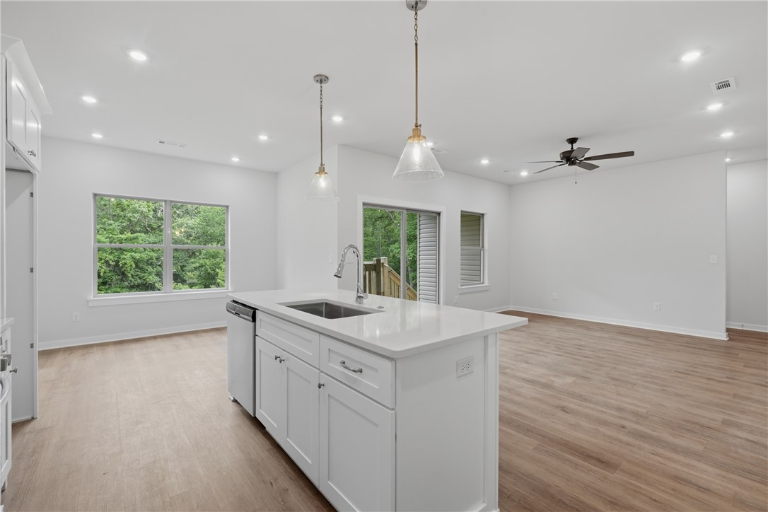 Norwood Sub Bvv - Residential Lease