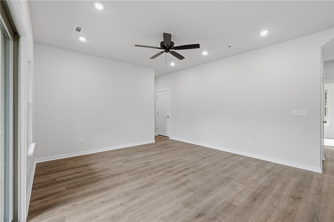 Norwood Sub Bvv - Residential Lease