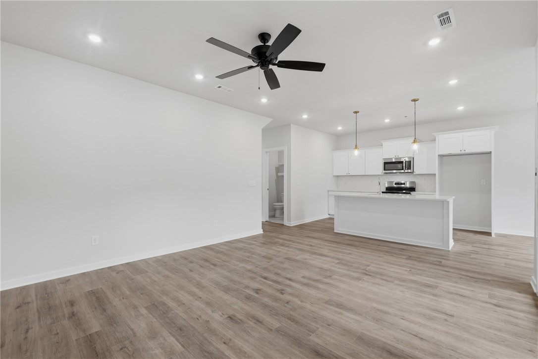 Norwood Sub Bvv - Residential Lease