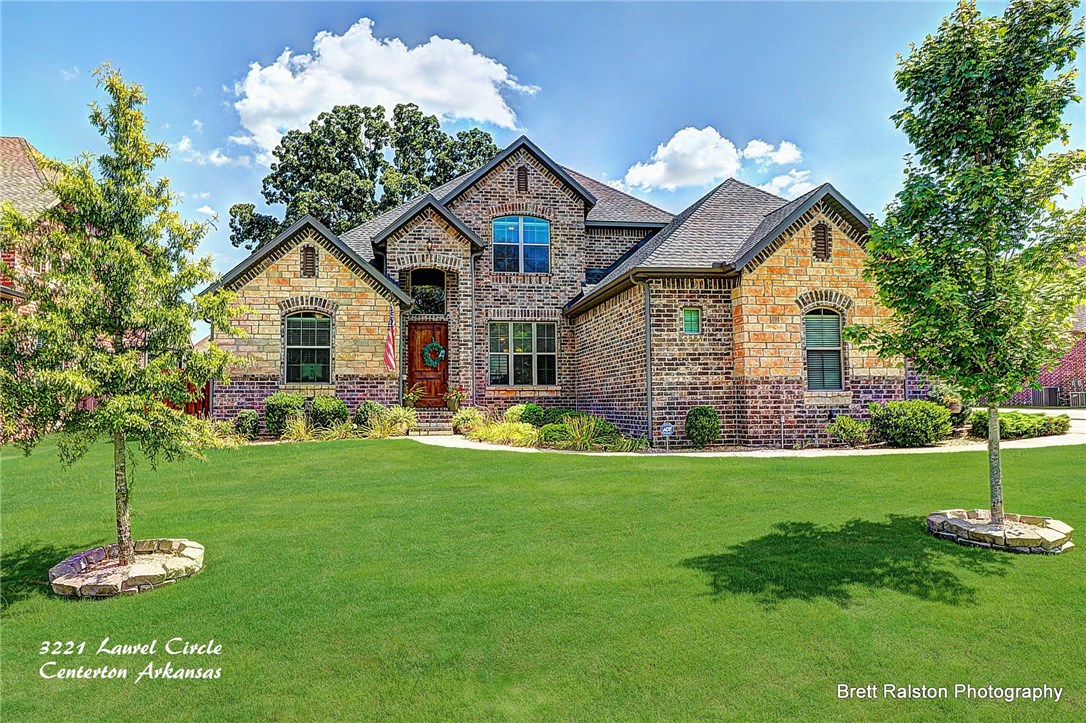 Oak Tree - Residential